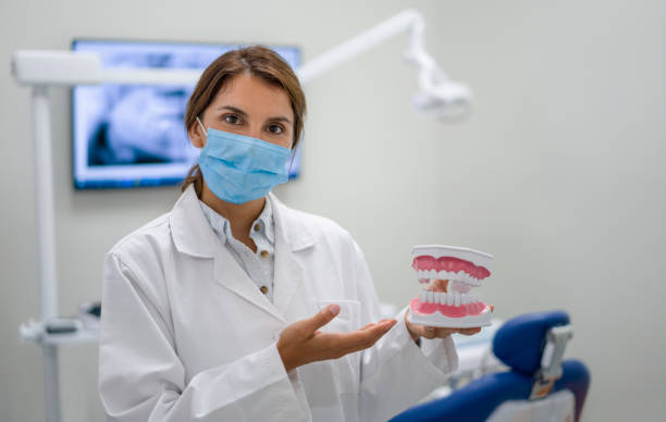 Best Cracked Tooth Emergency Dentist  in Delshire, OH